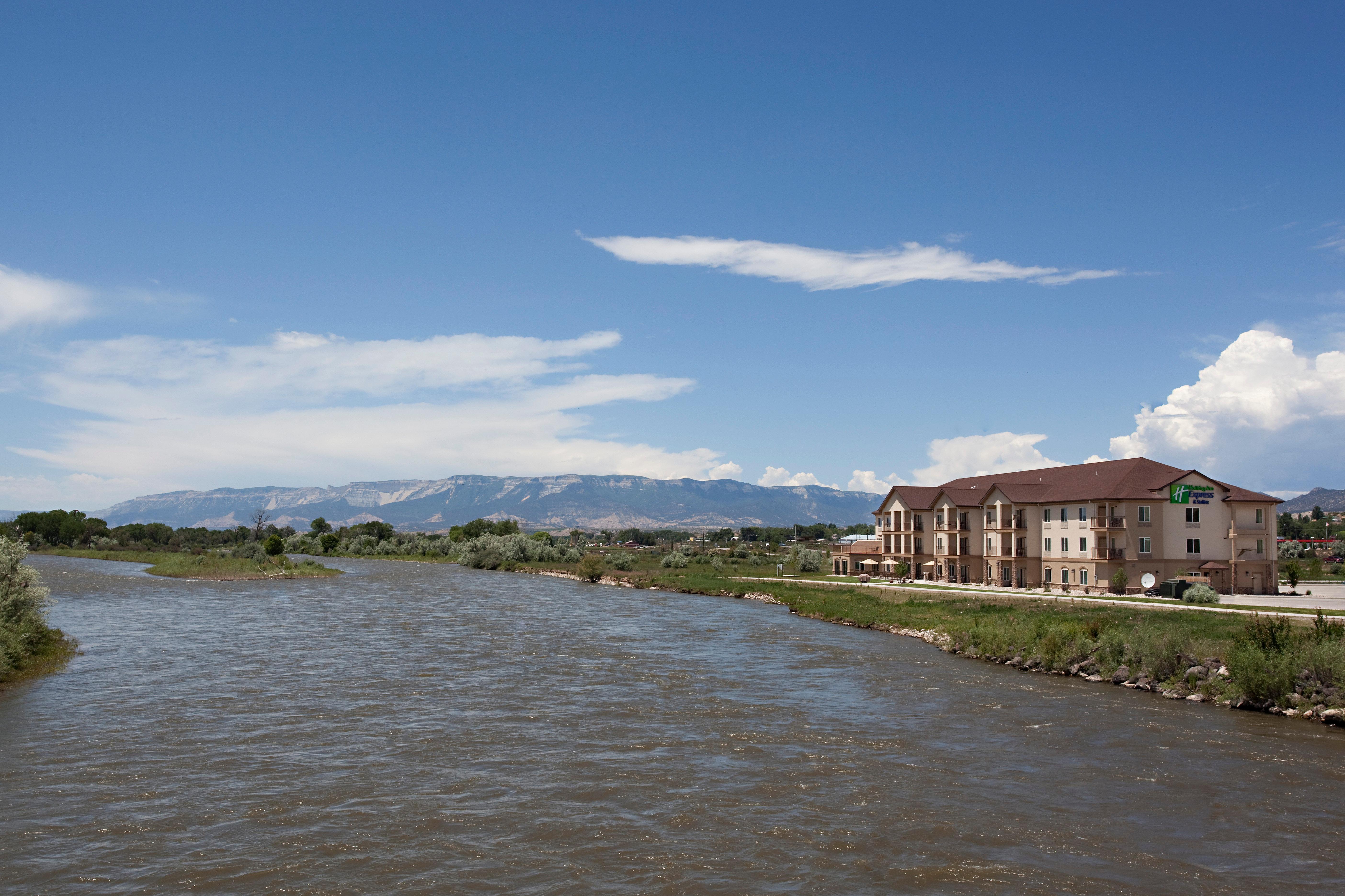 Holiday Inn Express Hotel & Suites Silt - Rifle By Ihg Dış mekan fotoğraf